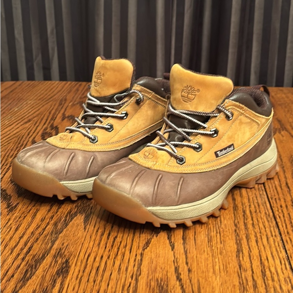 TIMBERLAND Duck Boots - Men’s 9
